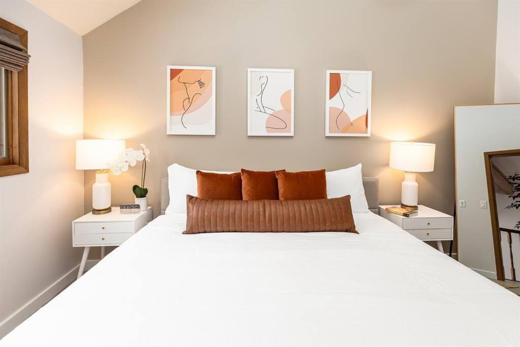 Peaceful 2-Bedroom Townhome Retreat W/Wooded View Galena Eksteriør billede